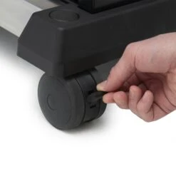 Broil King Baron S 490 IR Inkl. Abdeckhaube & Gussplatte -Weben Geschaft 875982 BARON S490IR CASTER 01