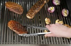 Broil King Baron Präzisionsgrillzange -Weben Geschaft broil king 64036 0060162640360 PRAEZISIONS GRILLZANGE BARON KURZ LIFESTYLE 02