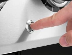 Broil King Regal 690 Inkl. Abdeckhaube, Gussplatte & Wokeinsatz 18 Broil King Regal 690 Inkl. Abdeckhaube, Gussplatte & Wokeinsatz -Weben Geschaft broilking REGAL XL SCHWARZ FEATURE 03