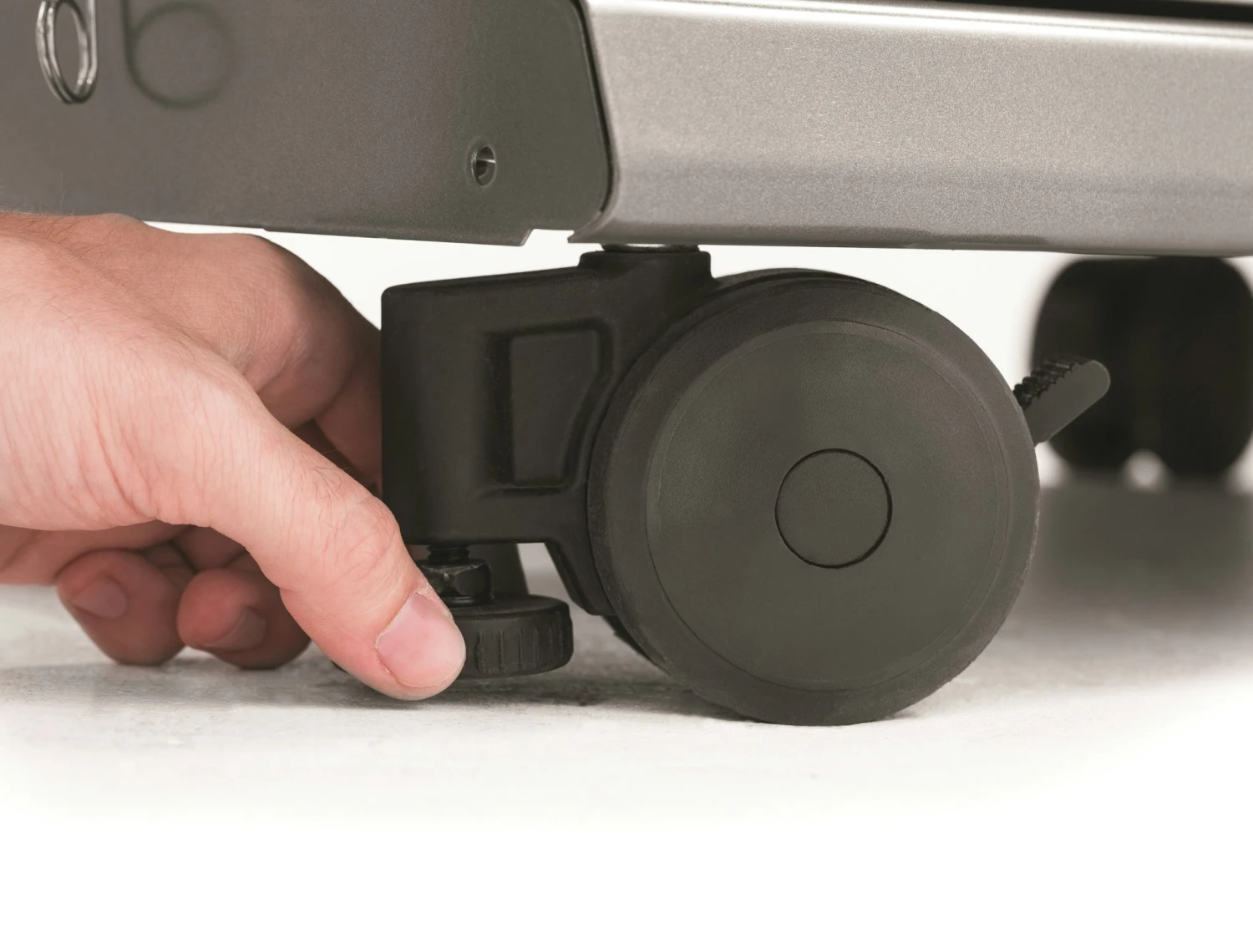 Broil King Regal 690 Inkl. Abdeckhaube, Gussplatte & Wokeinsatz 8 Broil King Regal 690 Inkl. Abdeckhaube, Gussplatte & Wokeinsatz – Bild 8