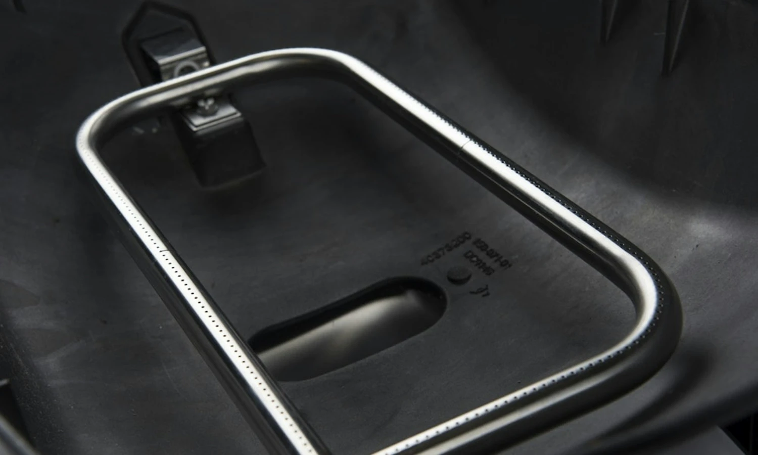 Weber Q 1200 Mobil Gasgrill Schwarz (Black Line) 7 Weber Q 1200 Mobil Gasgrill Schwarz (Black Line) – Bild 7